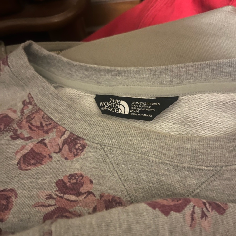 NorthFace sweatshirt Tupac hoodie, pink hoodie, pink navy shirt pink burnout lot
